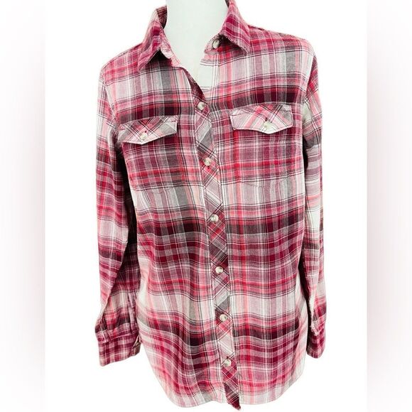 Eddie Bauer Classic Fit lightweight plaid flannel shirt size S. - Picture 1 of 7